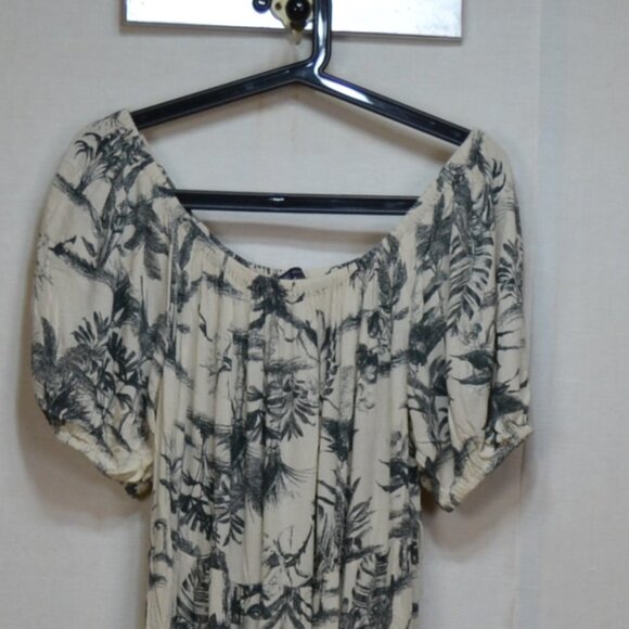 Marks & Spencer Floral Maxi Dress - cream and black vintage print - Picture 2 of 7